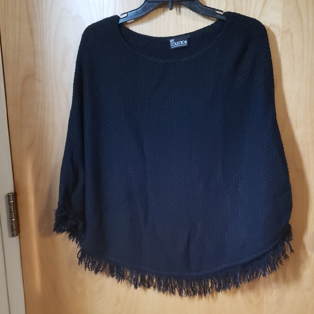 NY Collection Black Textured Knit Poncho Fringr Detail Perfect Condition OS